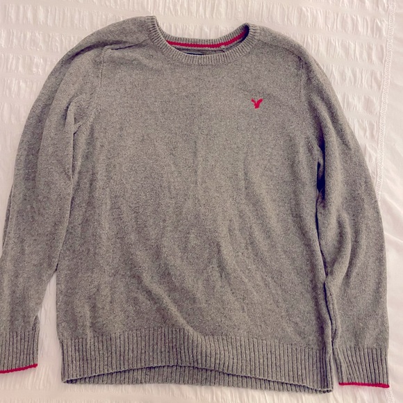 AE Gray Sweater - Picture 1 of 6